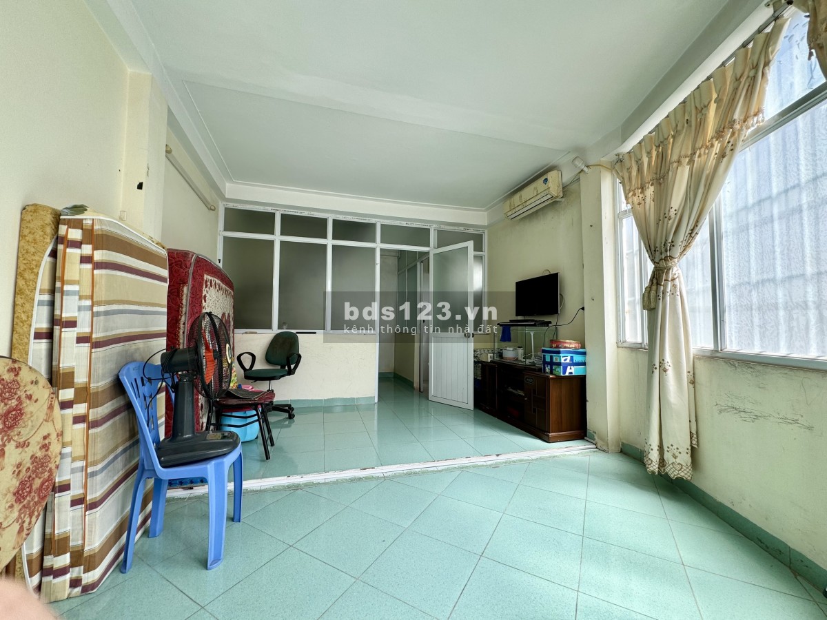 Chính chủ bán nhà lô góc 2 mặt ngõ DT 32m2 - 5 tầng tại ngõ 219 Phố Định Công Thượng