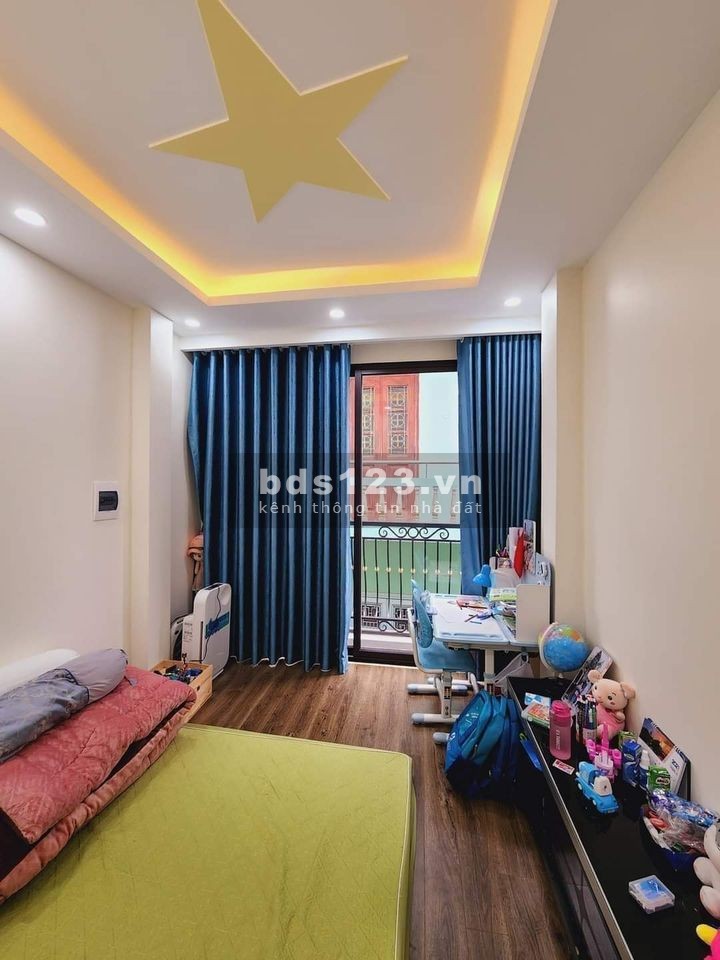 Bán nhà siêu phẩm Từ Liêm, diện tích 40m², 5 tầng mới sáng, có chỗ đỗ ôtô, giá nhỉnh 3 tỷ