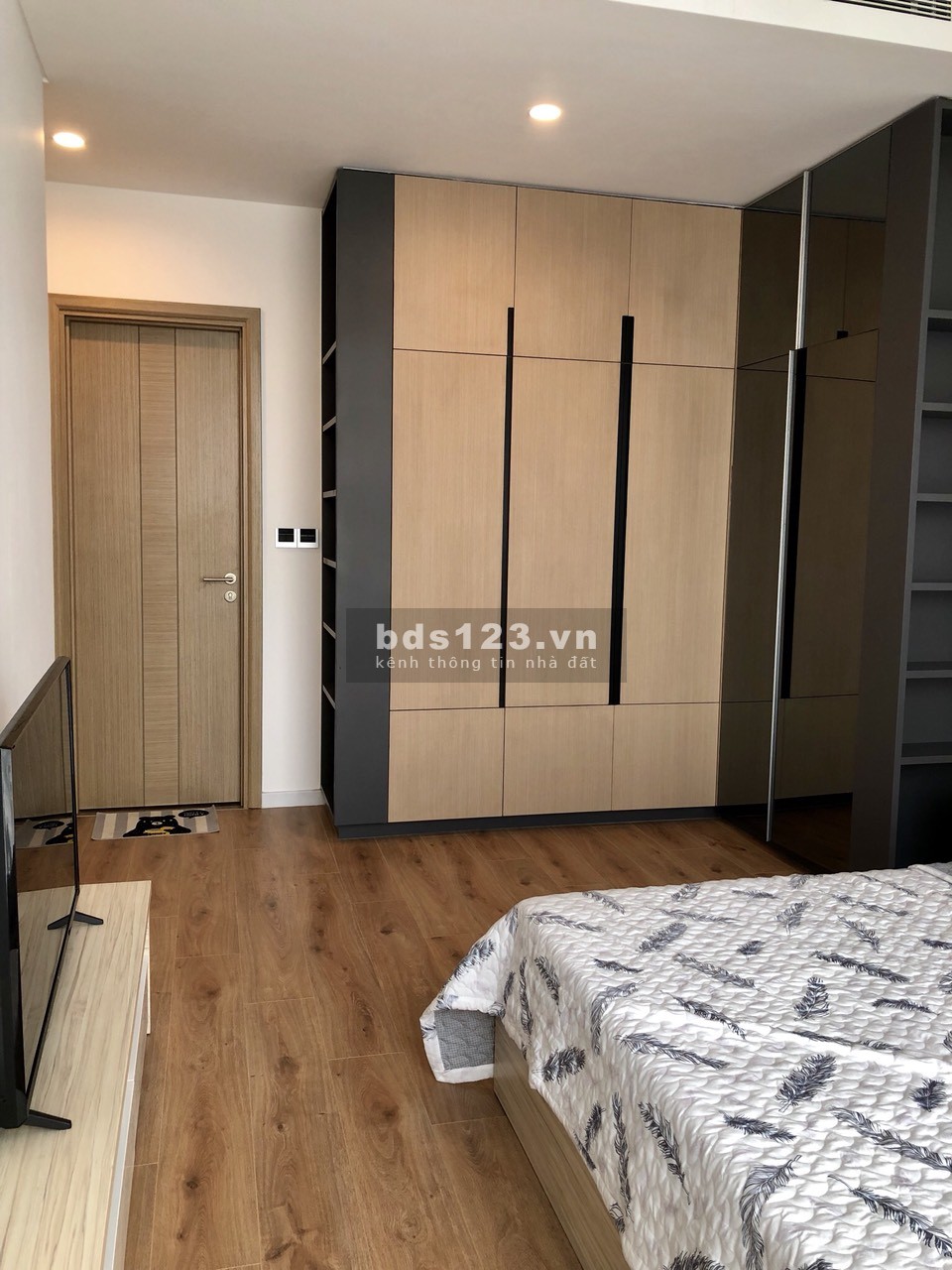 Cho Thuê Căn Hộ Sarina| 02 PN Căn Góc | Full Nội Thất | View City.