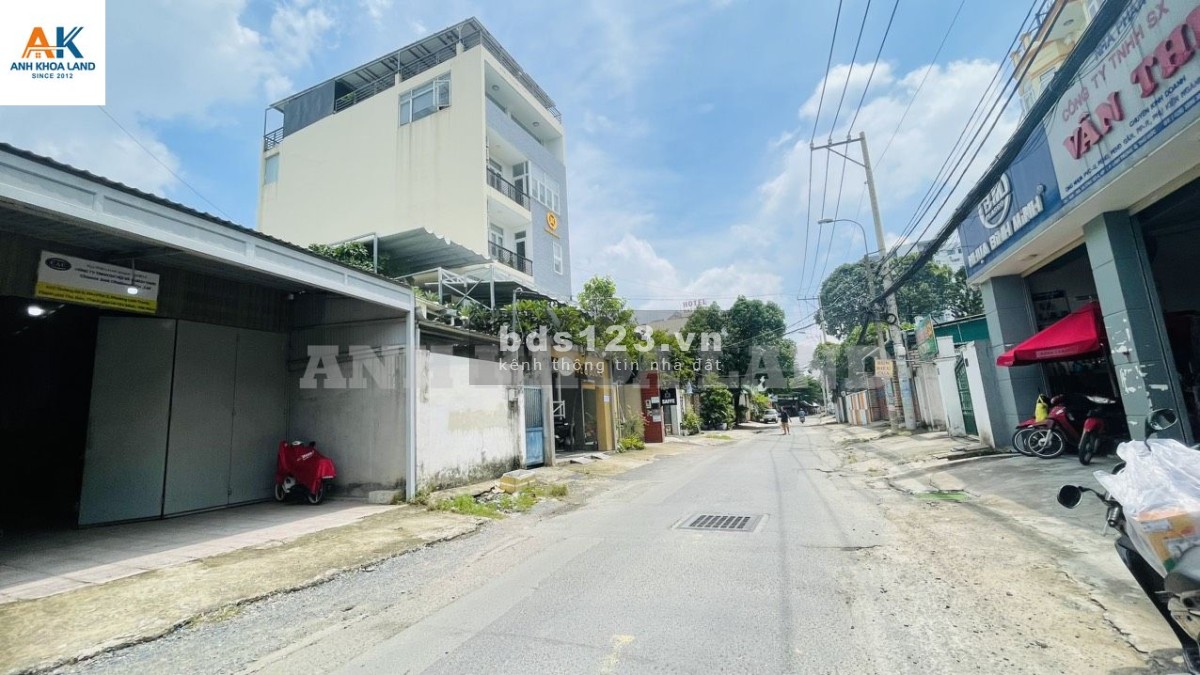Nhà 1 trệt 1 lầu hẻm ô tô Đường 8, Linh Trung, Thủ Đức. 81m² - 6.8 tỷ