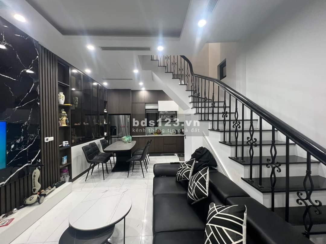 Thật 100%! Bán nhà ngõ 151 Láng Hạ, Nhà mới xây cực Sang, Lô góc 3 mặt thoáng, DT 40m² x 5 tầng