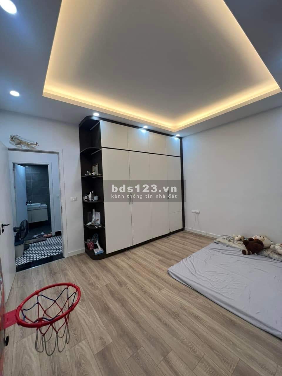 Thật 100%! Bán nhà ngõ 151 Láng Hạ, Nhà mới xây cực Sang, Lô góc 3 mặt thoáng, DT 40m² x 5 tầng
