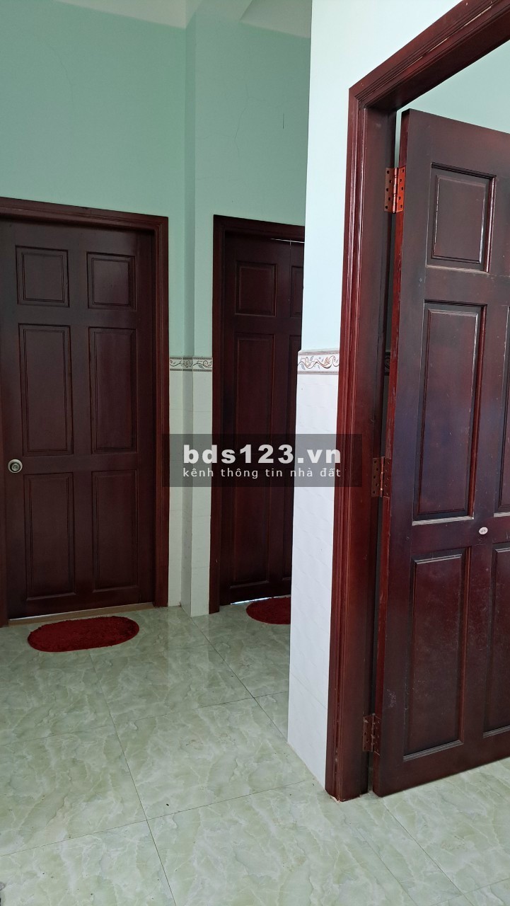 Cần bán gấp 4 dãy trọ có 34 phòng + căn biệt thự mini