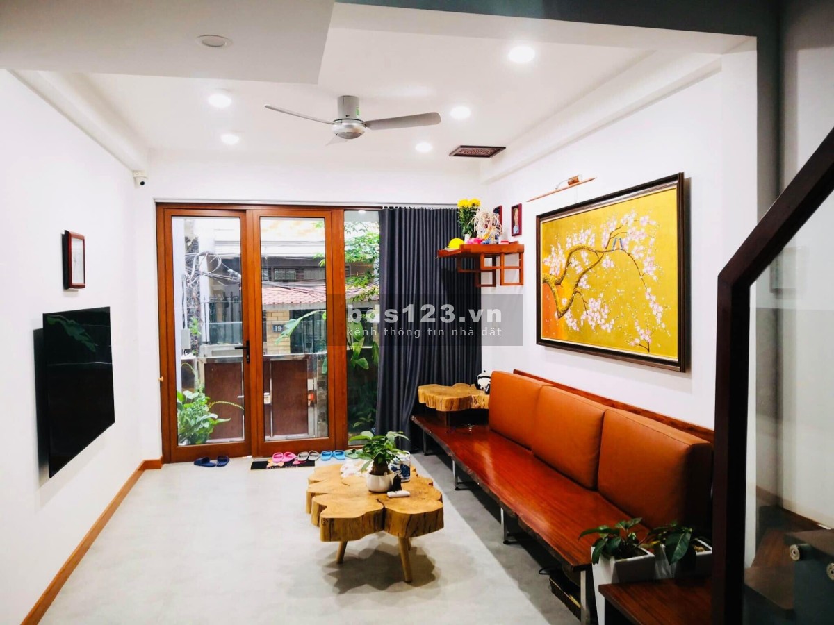 Bán nhà phố Yên Lãng – 2 mặt thoáng - thiết kế hiện đại – an sinh đẳng cấp – chưa đến 200tr/m2