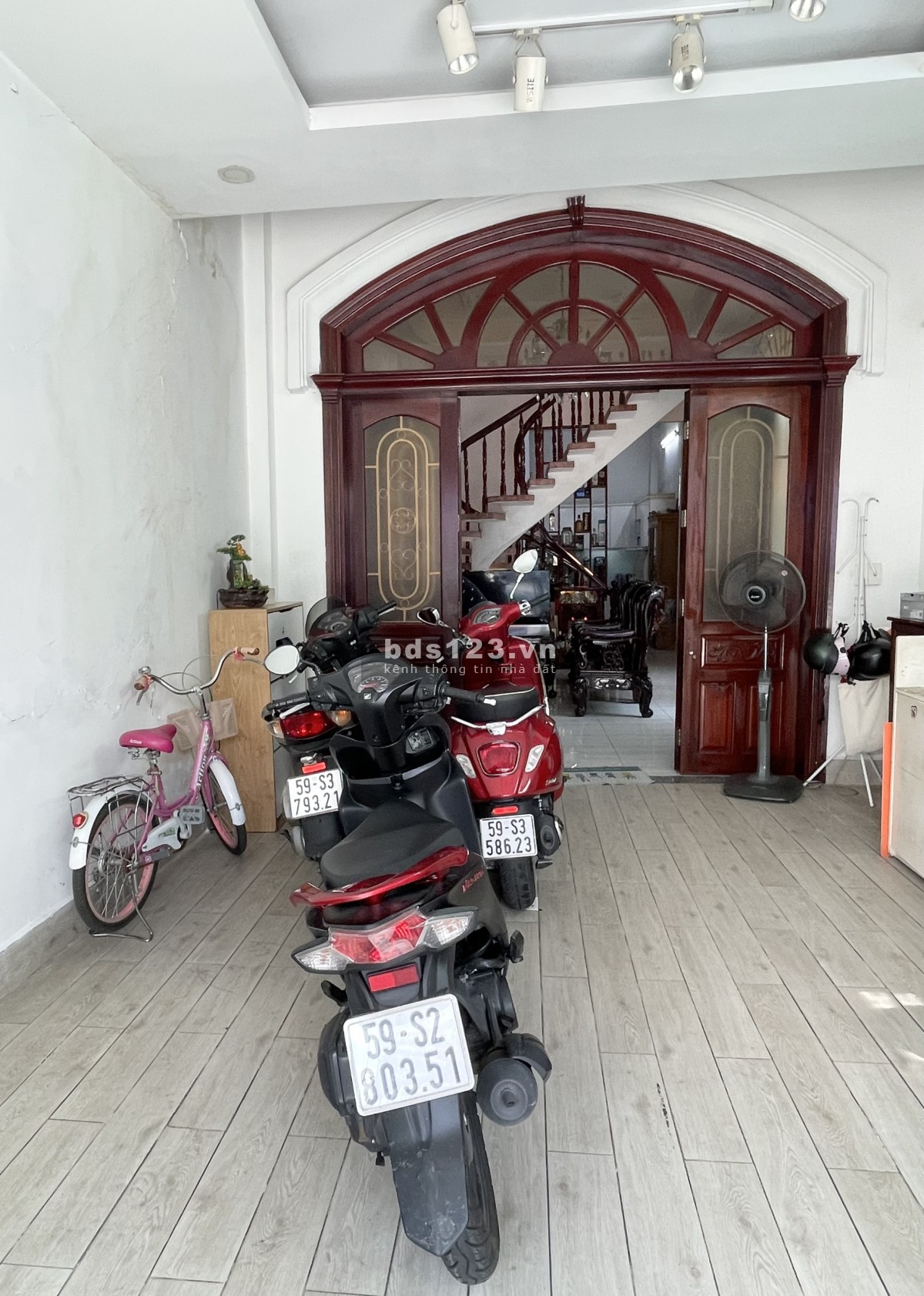 Bán nhà 2 mặt tiền đường Ngô Tất Tố, Phường 22, Quận Bình Thạnh, XD 1 trệt 2 lầu giá 16.8 tỷ