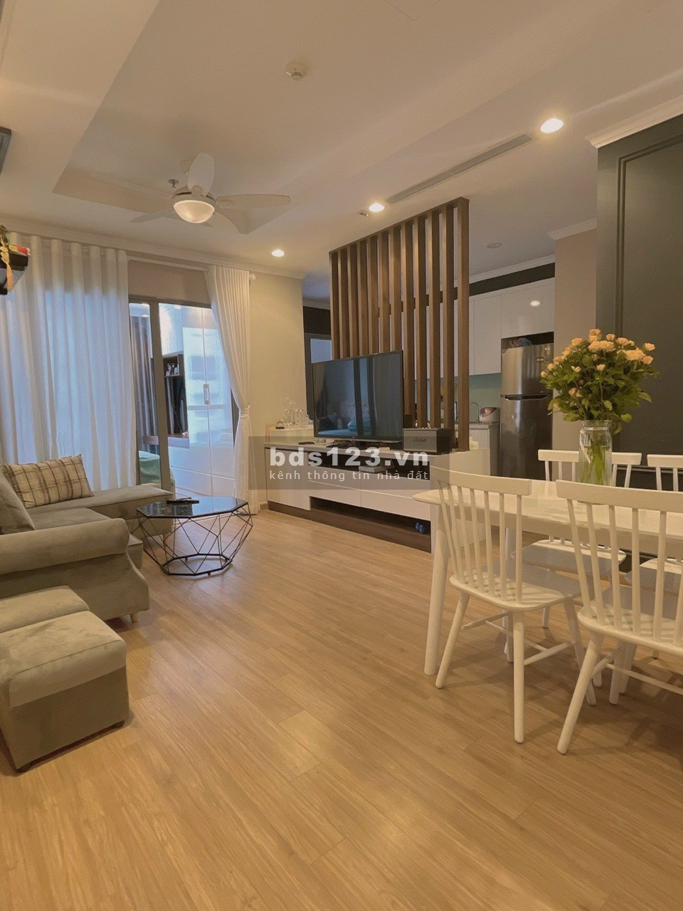 Cần bán căn hộ 1 phòng ngủ tại tòa P03 chung cư Vinhomes Times City