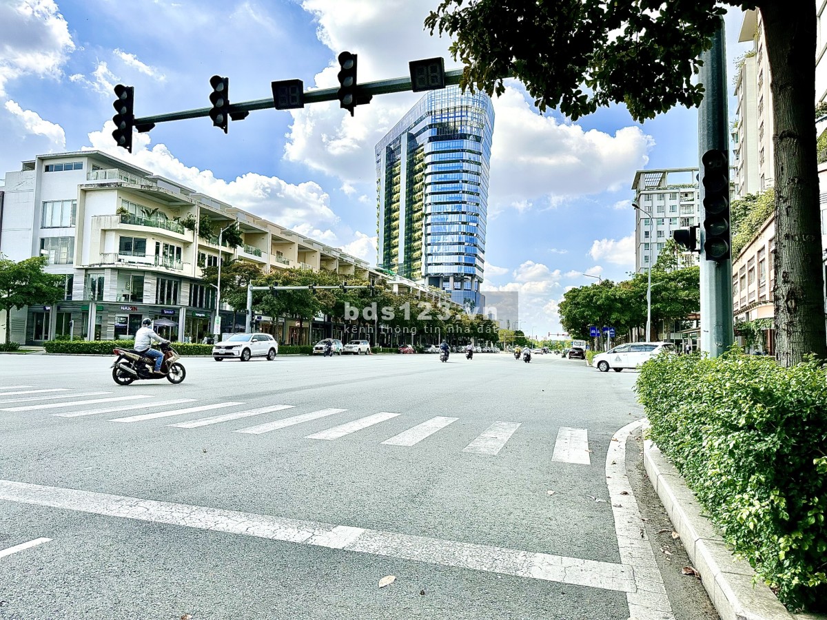 Cho thuê cặp góc Shophouse Nguyễn Cơ Thạch.