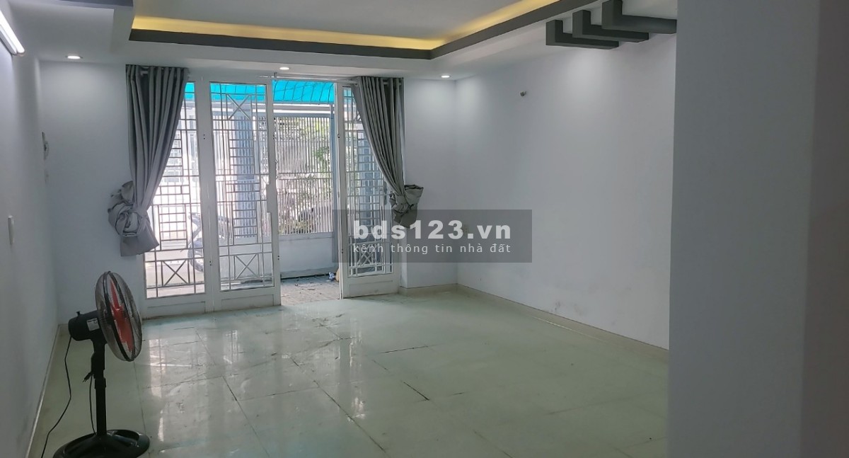 Bán nhà Huỳnh Tấn Phát Quận 7, 63m, 2 tầng, hoàn công đủ, ko lộ giới chỉ 5 tỷ 6