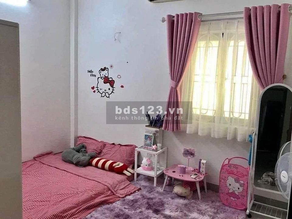 Chính chủ bán gấp nhà Phú Diễn, 65m2*3 tầng, gần các trường ĐH, ngõ Bagac, 50m ra đường oto, 4.5tỷ