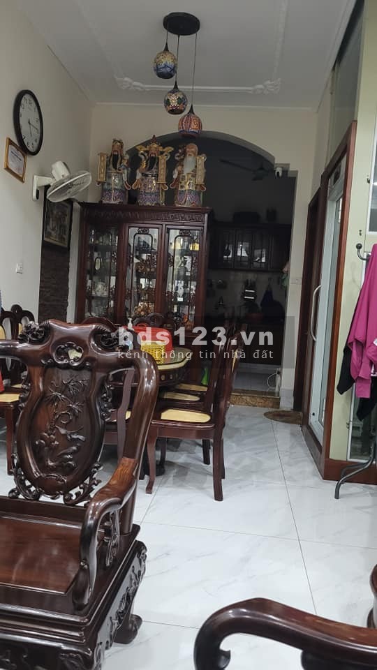 Bán nhà mặt phố Xuân Quỳnh – Cầu Giấy, diện tích: 68m2, giá chỉ 31 tỷ