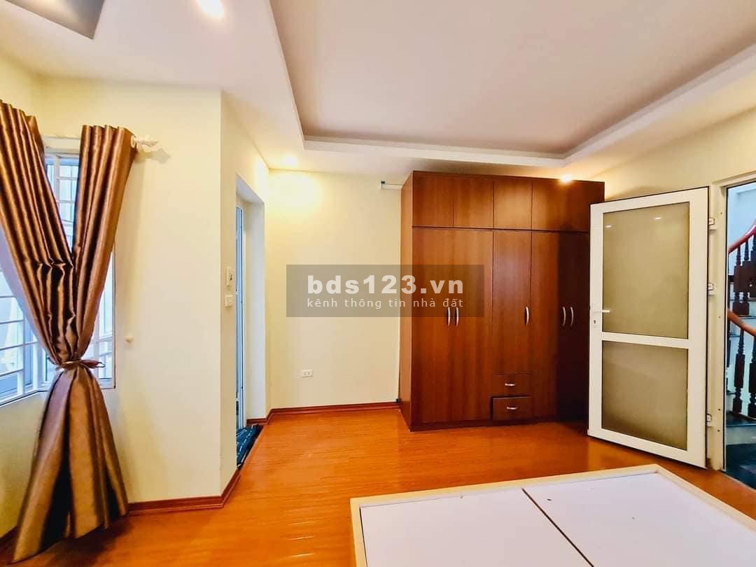 Hot! Chỉ 2,95 Tỷ Có Ngay Nhà 4T Phố Đào Tấn, 3m Ra Oto Tránh, Sổ Đỏ Vuông Vắn, Có TL