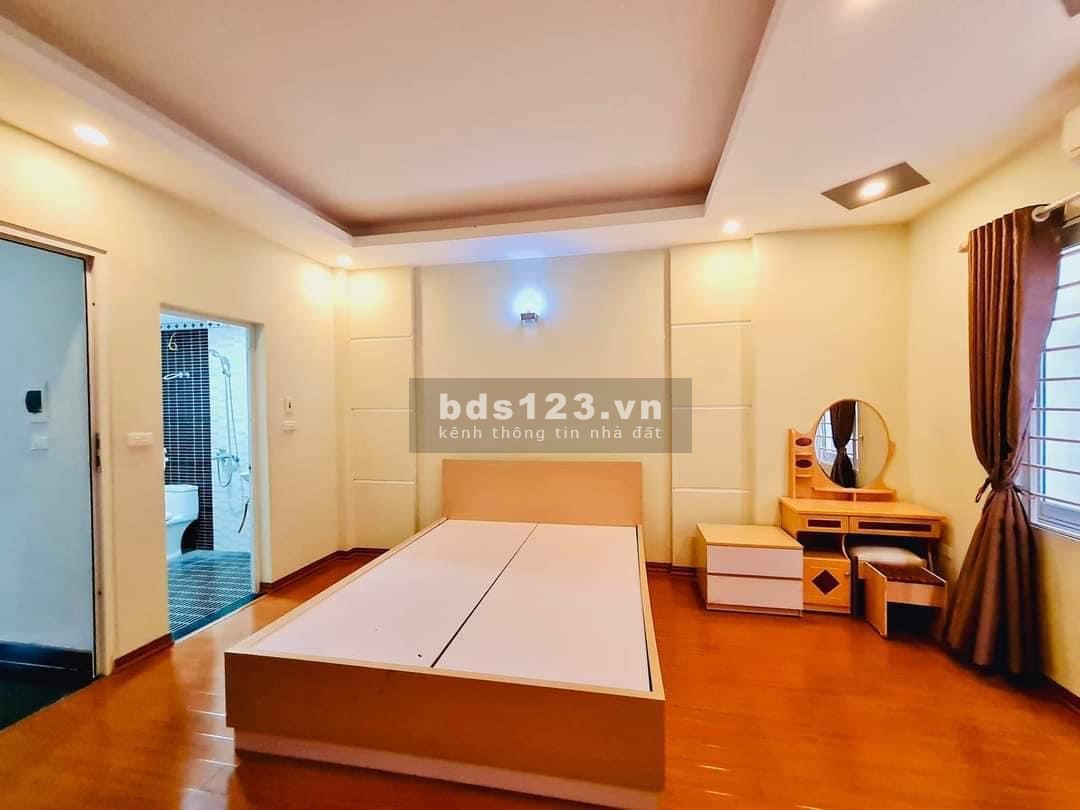Hot! Chỉ 2,95 Tỷ Có Ngay Nhà 4T Phố Đào Tấn, 3m Ra Oto Tránh, Sổ Đỏ Vuông Vắn, Có TL