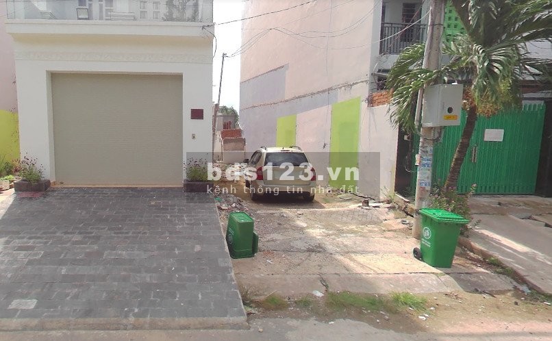 Kẹt tiền bán gấp lô góc 56m² KDC Hương Lộ 5 giá 3 tỷ giảm 500 triệu, MT 7m đối diện FPT shop