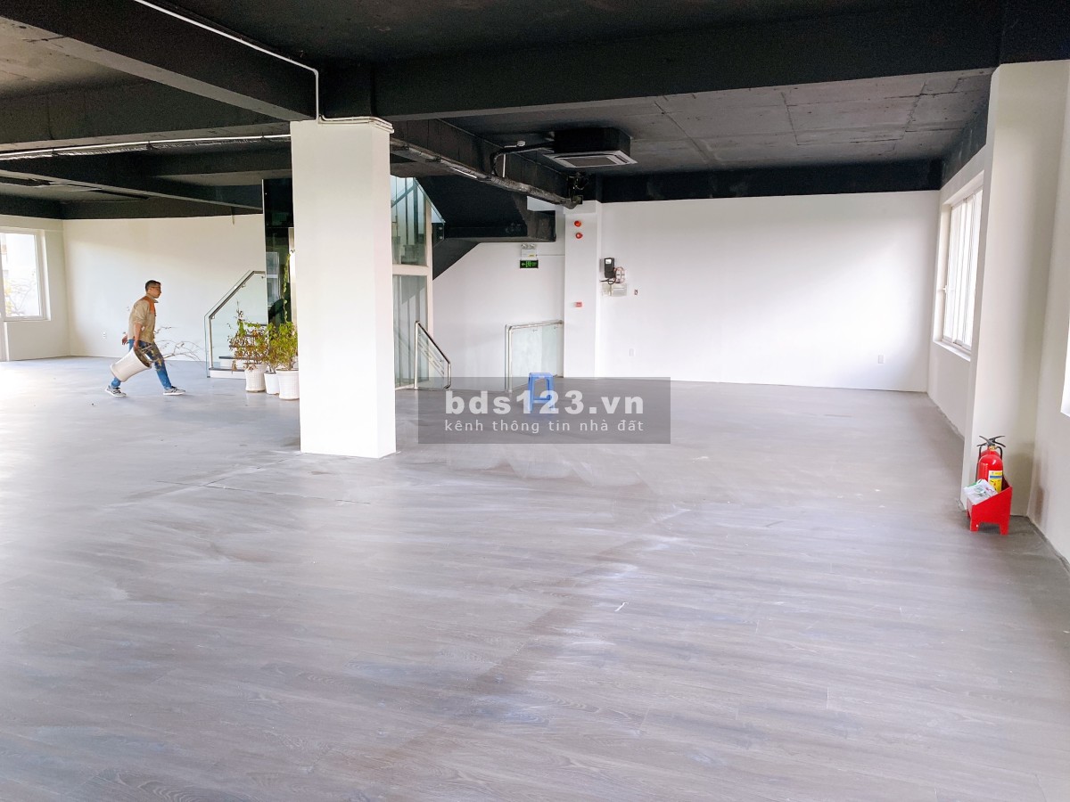 Cho thuê cặp Shophouse Nguyễn Cơ Thạch quận 2 giá 320 triệu/ tháng