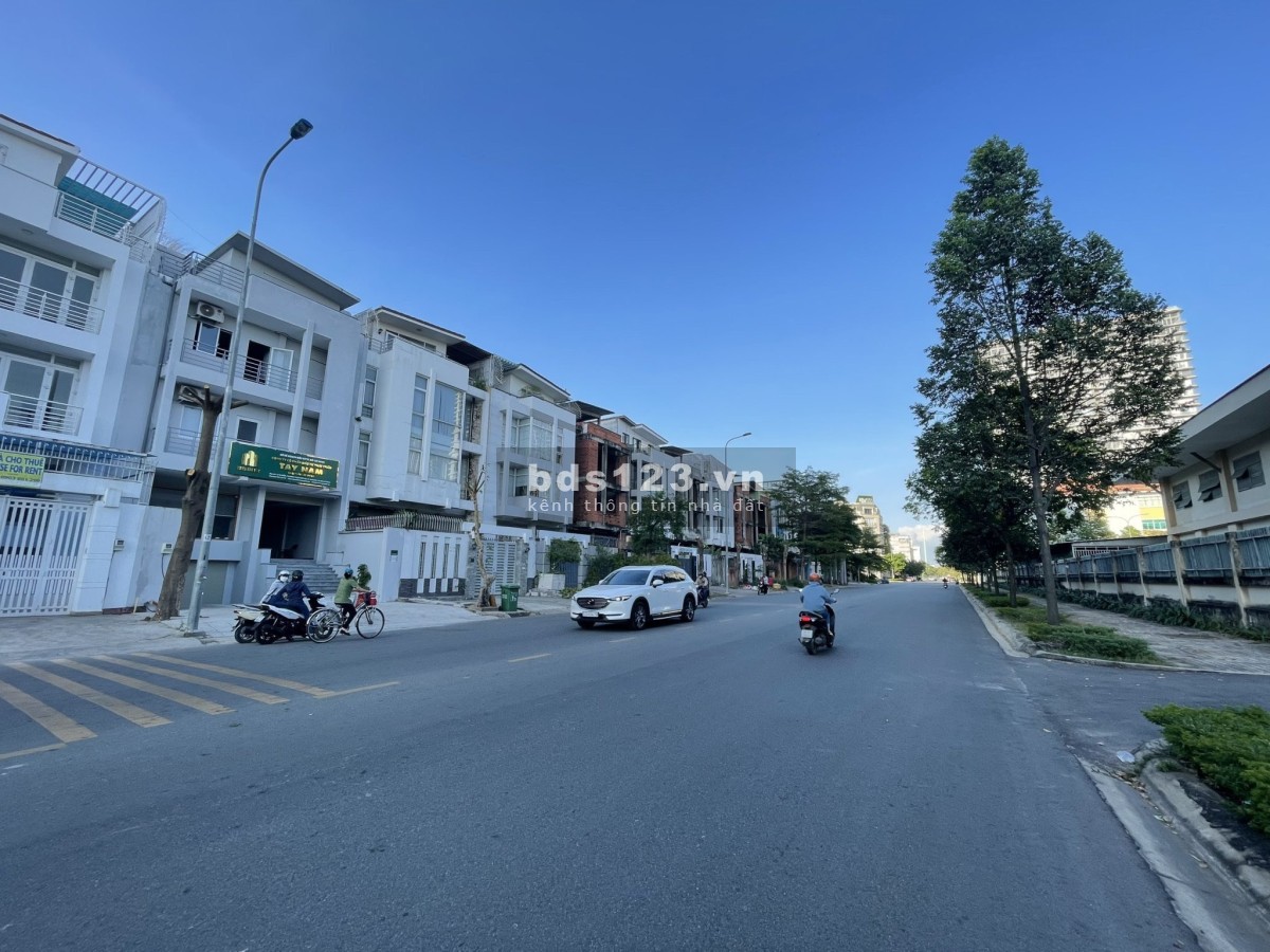 Bán nhà mặt tiền Tạ Hiện quận 2 giá 32tỷ