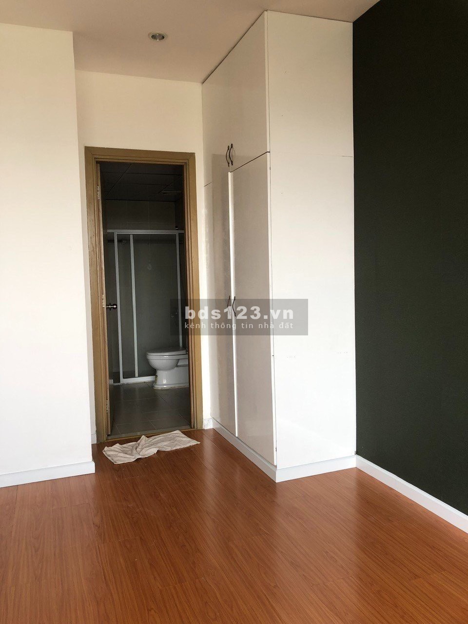 Cần cho thuê căn hộ chung cư Ngọc Lan 97m2, 2PN, 10 triệu/ tháng