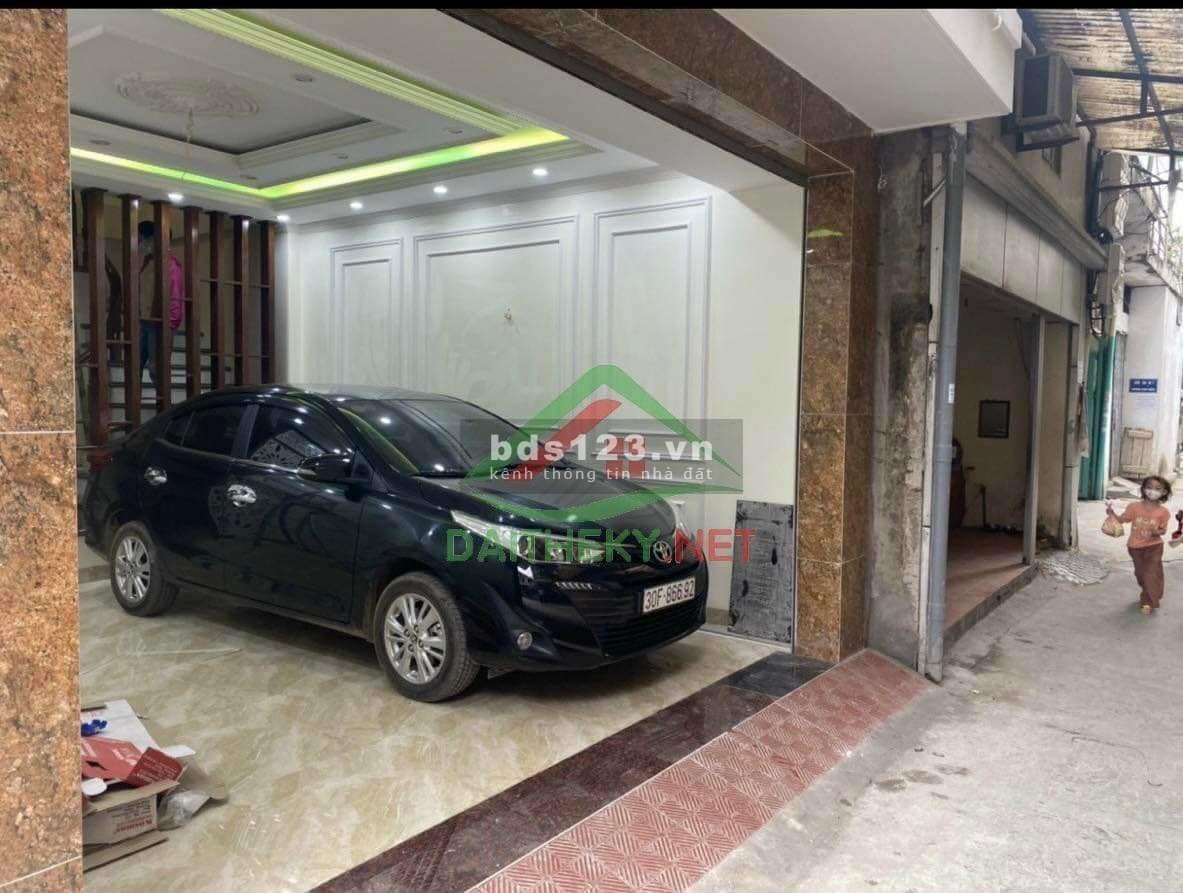 Bán nhà Phú Diễn, Bắc Từ Liêm, 45m2, ô tô vào nhà, kinh doanh, nhà siêu đẹp, giá nhỉnh 5 tỷ.