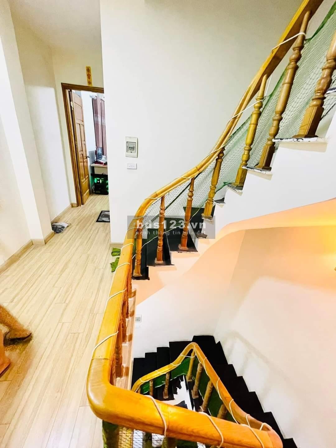 Chính chủ cần bán nhà Park City – Lê Trọng Tấn – 30M – MT 9M giá 3.1 tỷ