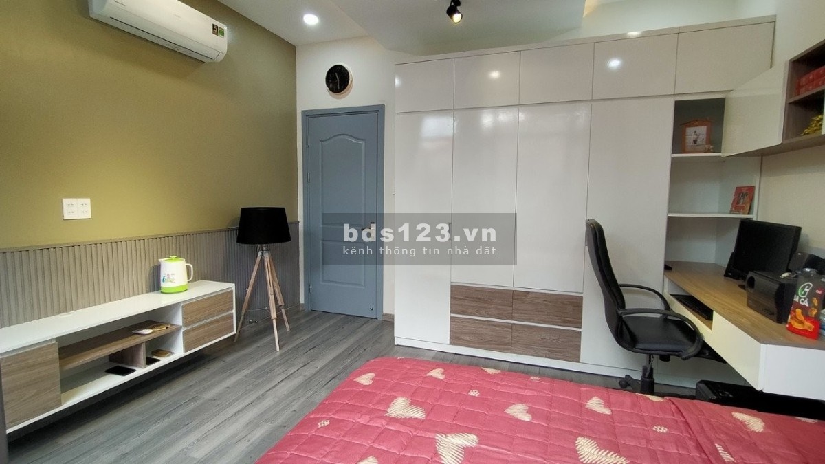 Bán nhà Đường Nguyễn Thượng Hiền, Phường 5, Quận Bình Thạnh.