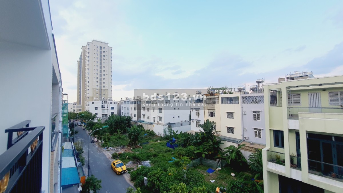 Cho thuê Văn phòng trung tâm quận 12, DTSD 375m2, có thang máy, giá hấp dẫn 17 tr tháng
