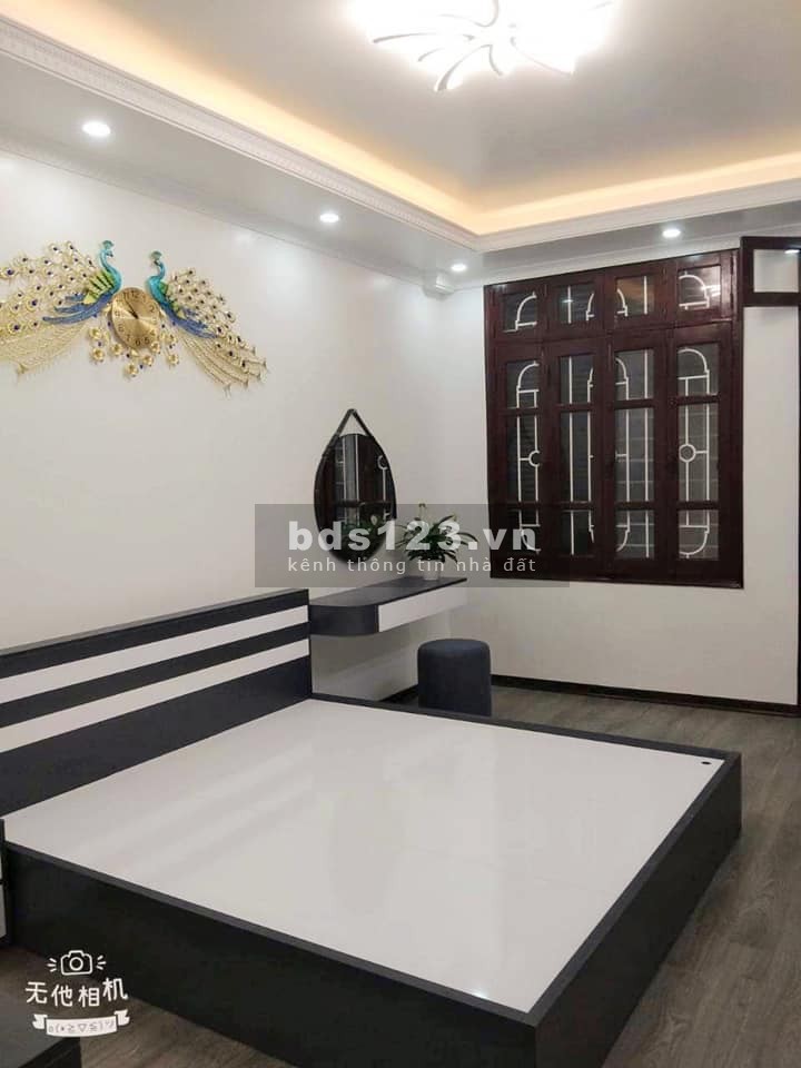 CẦN BÁN NHÀ CỔ NHUẾ TỪ LIÊM 31m 5 TẦNG GẦN KHU ĐÔ THỊ THÀNH PHỐ GIAO LƯU DÂN TRÍ TIỆN ÍCH GIÁ 3.8 TỶ