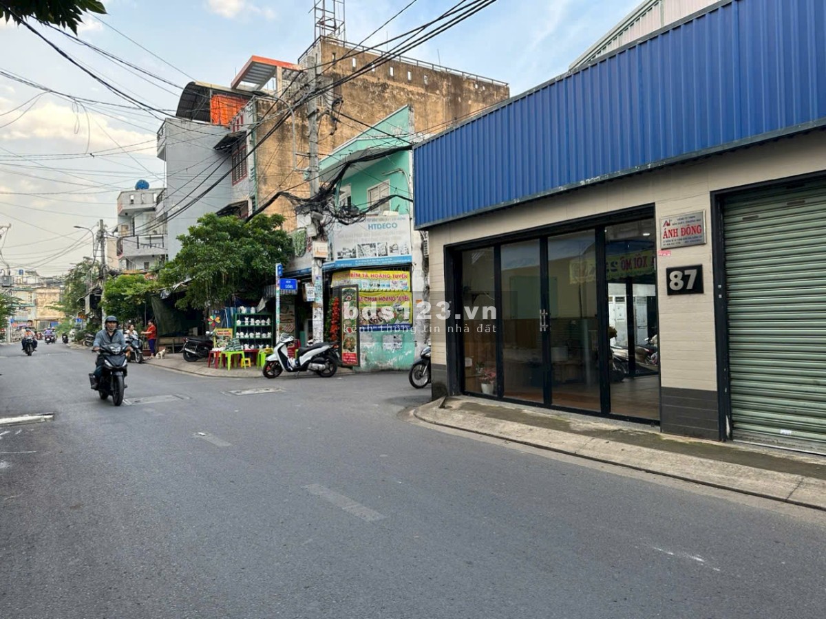 Nhà ngay chợ 26 3, ph BHH, Bình Tân, đường 7m, DT cn 34m2. Giá chỉ 3,4 tỷ. Kh mua ở ngay