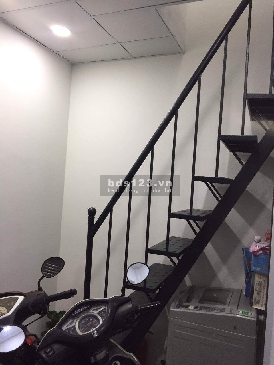 Bán nhà ngay cầu Nguyễn Văn Cừ trung tâm quận 1, quận 5, quận 7