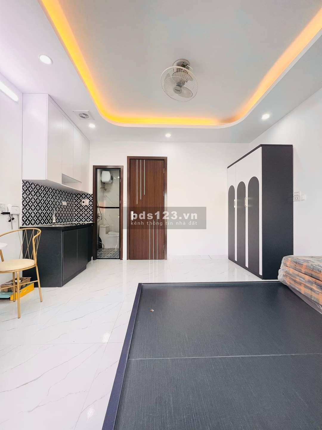 Bán nhà 7 tầng mới đẹp thang máy, quận Hai Bà Trưng, Phố Kim Ngưu, DT 70m, khu phân lô,chào 14.2 Tỷ