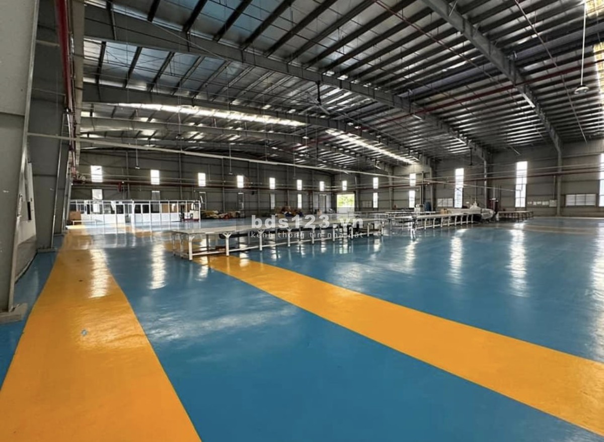 Cho thuê kho 3.402m2 giá chỉ 204 triệu tại KCN Hiệp Phước, Nhà Bè