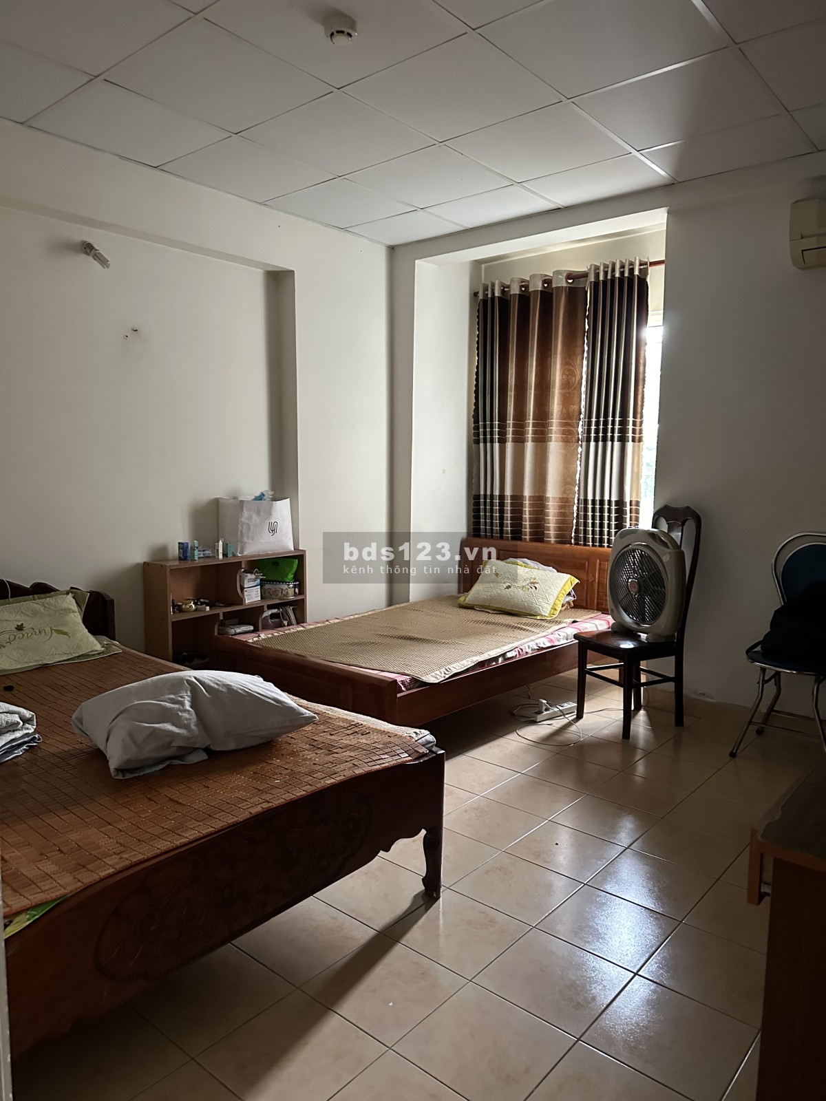 Chính chủ cần bán căn hộ C3 Man Thiện 2 phòng ngủ, 1 phòng vệ sinh vs giá 1.850.000.000 đ