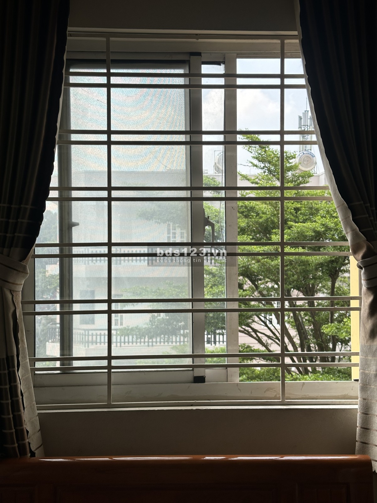 Chính chủ cần bán căn hộ C3 Man Thiện 2 phòng ngủ, 1 phòng vệ sinh vs giá 1.850.000.000 đ