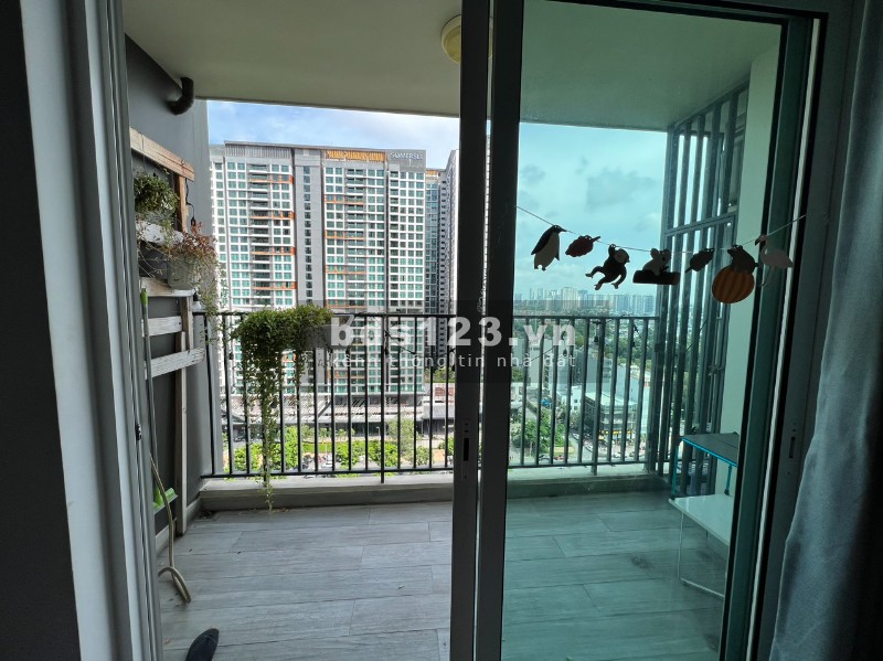 Cho thuê căn hộ Vista Verde 2 phòng ngủ.