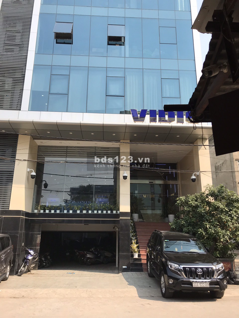 Cần cho thuê văn phòng full nội thất và các thiệt bị