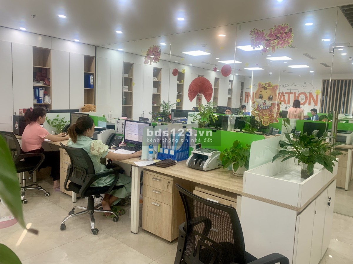 Cần cho thuê văn phòng full nội thất và các thiệt bị