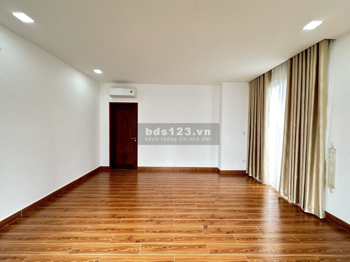 Cho thuê căn góc Mystery view siêu đẹp, nhà mới tinh giá 140 triệu