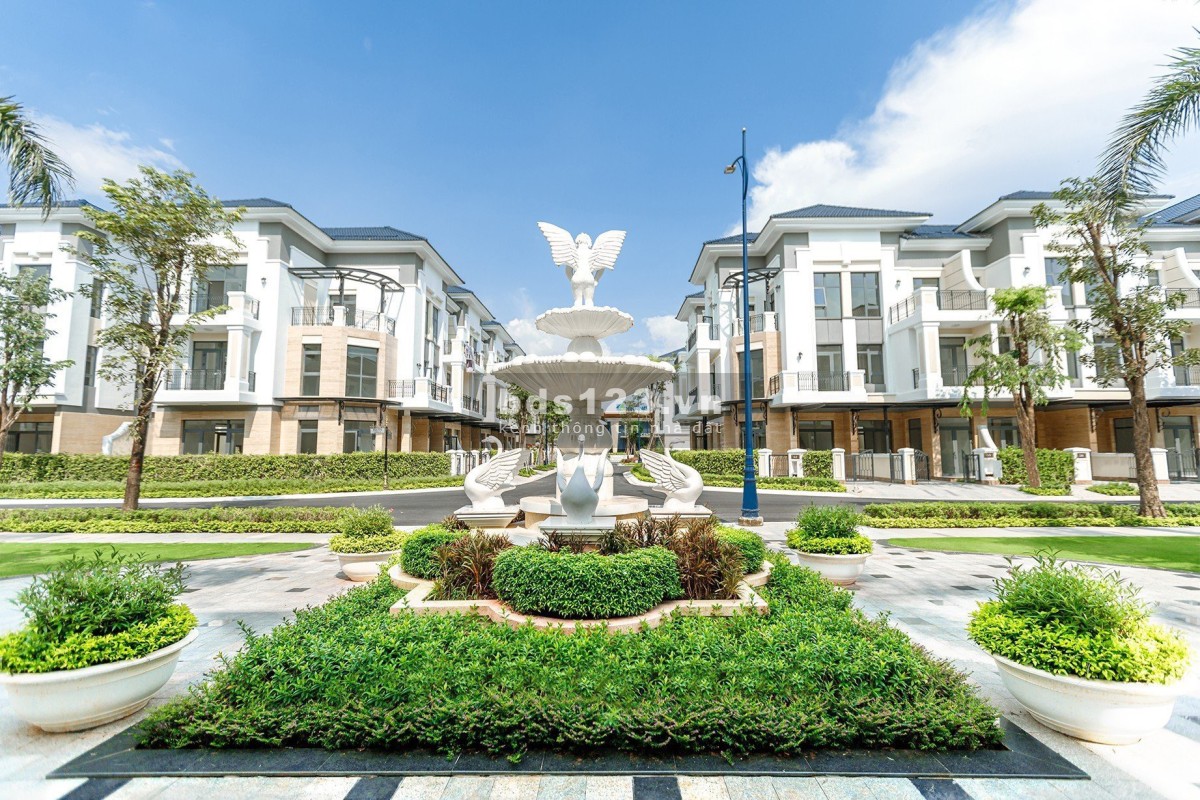Bán nhanh căn 6x15m giá 12.5 tỷ căn 6x17m nhà thô trục 20m giá 14.x tỷ thấp nhất dự án Verosa Park