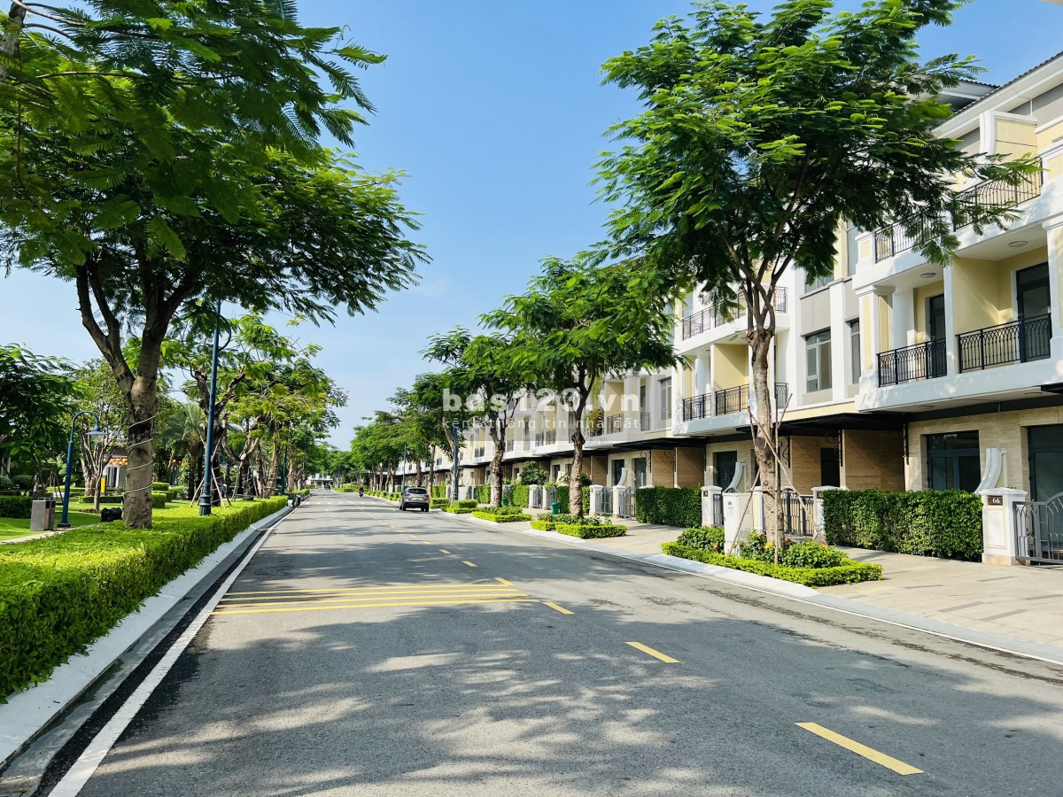 Bán nhanh căn 6x15m giá 12.5 tỷ căn 6x17m nhà thô trục 20m giá 14.x tỷ thấp nhất dự án Verosa Park