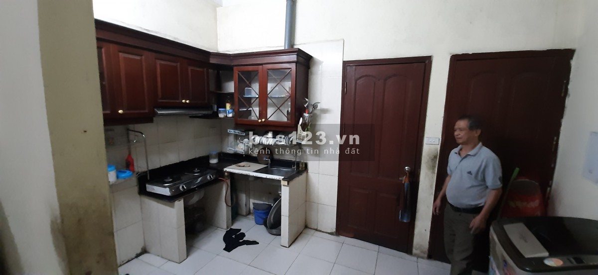Chính chủ cần cho thuê nhà mặt phố : số 489 Hoàng Hoa Thám, Ba Đình Hà NộiLiên hệ : 0903216363