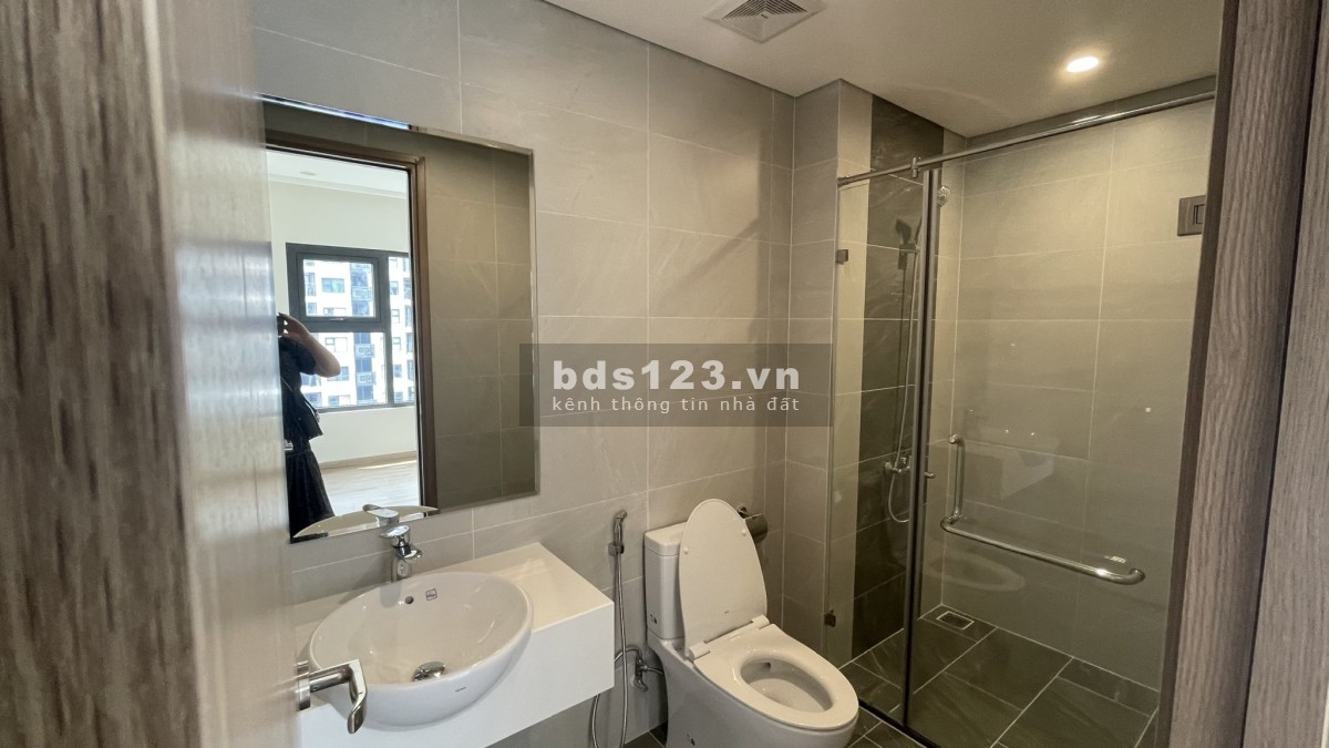 Cắt lỗ sâu 500tr! cần bán 3PN2WC 94m nguyên bản tòa GS1 Vinhomes Smart City