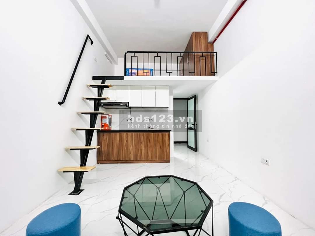 Bán tòa nhà 8 tầng, mới đẹp, thang máy phố Trịnh Đình Cửu, Quận Hoàng Mai, Hiệu Xuất, chào 20.7 Tỷ.