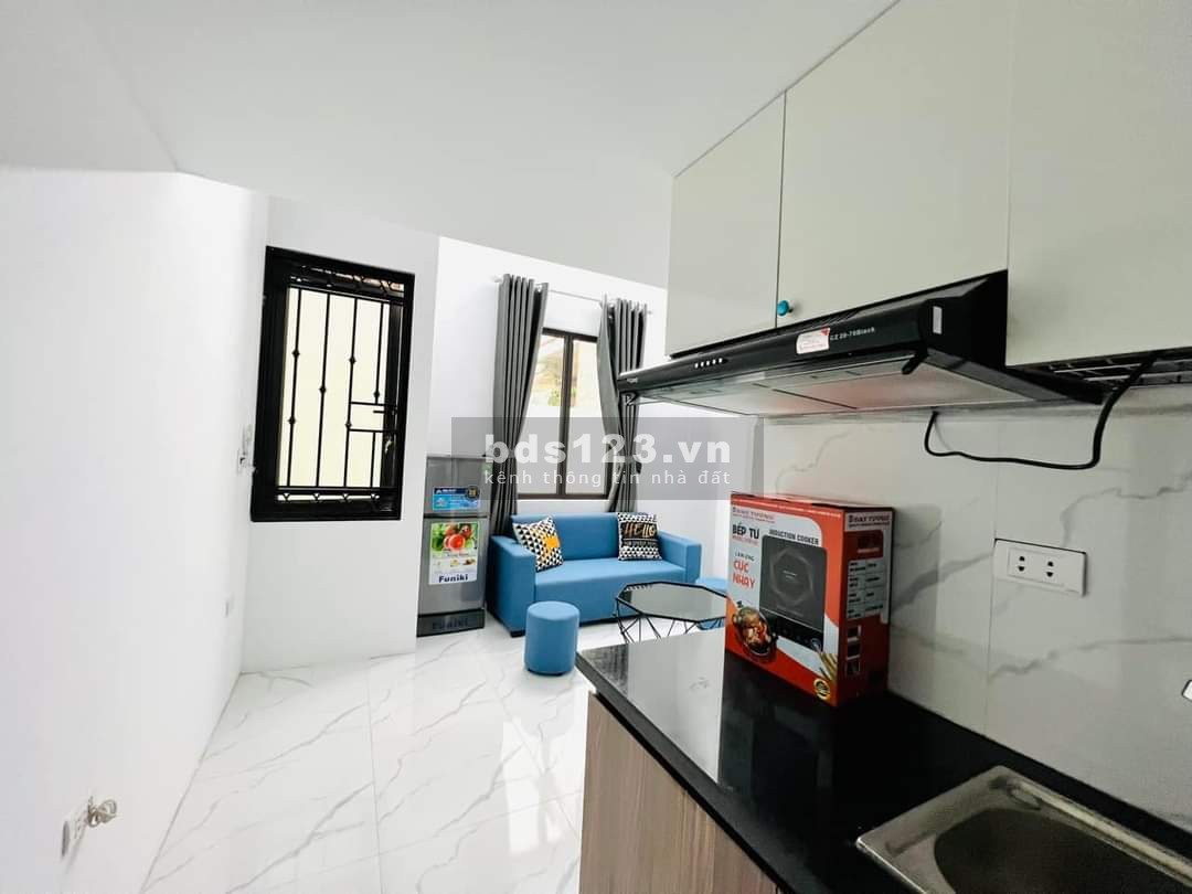Bán tòa nhà 8 tầng, mới đẹp, thang máy phố Trịnh Đình Cửu, Quận Hoàng Mai, Hiệu Xuất, chào 20.7 Tỷ.