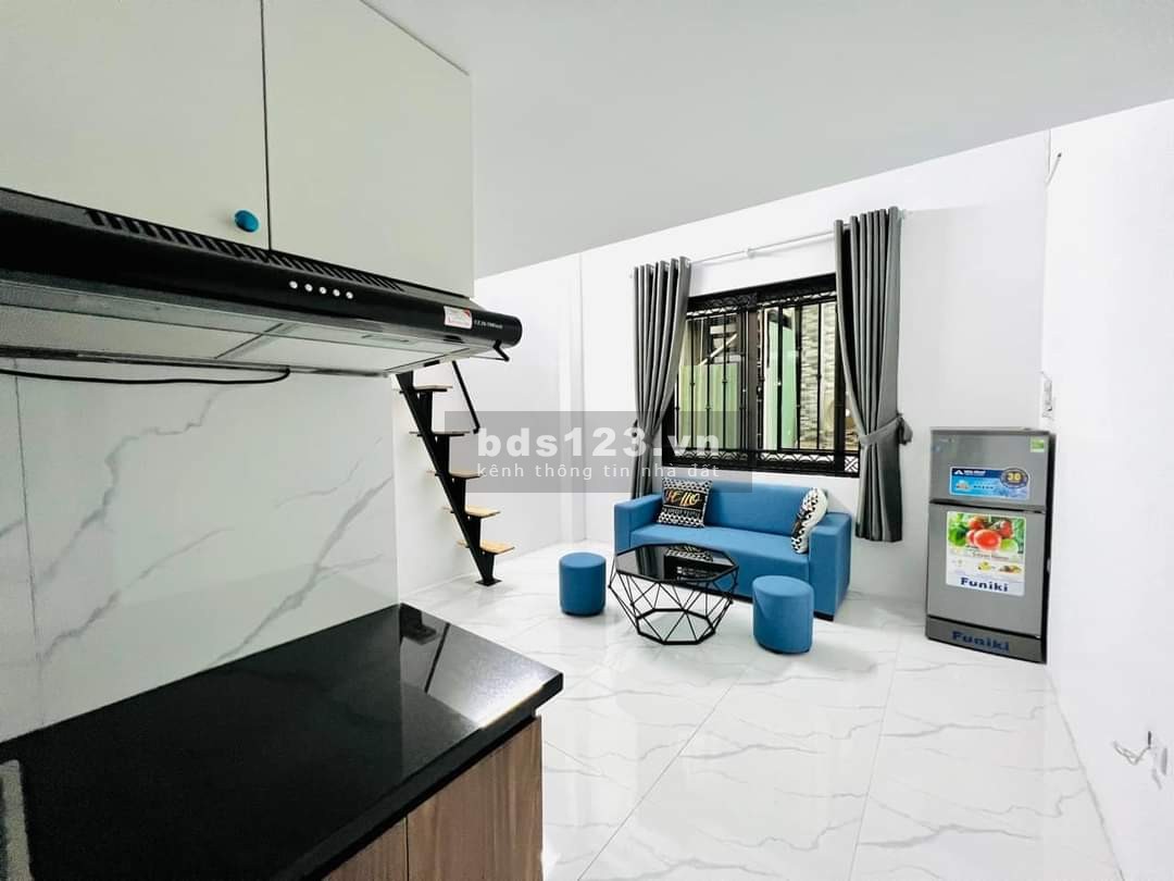 Bán tòa nhà 8 tầng, mới đẹp, thang máy phố Trịnh Đình Cửu, Quận Hoàng Mai, Hiệu Xuất, chào 20.7 Tỷ.