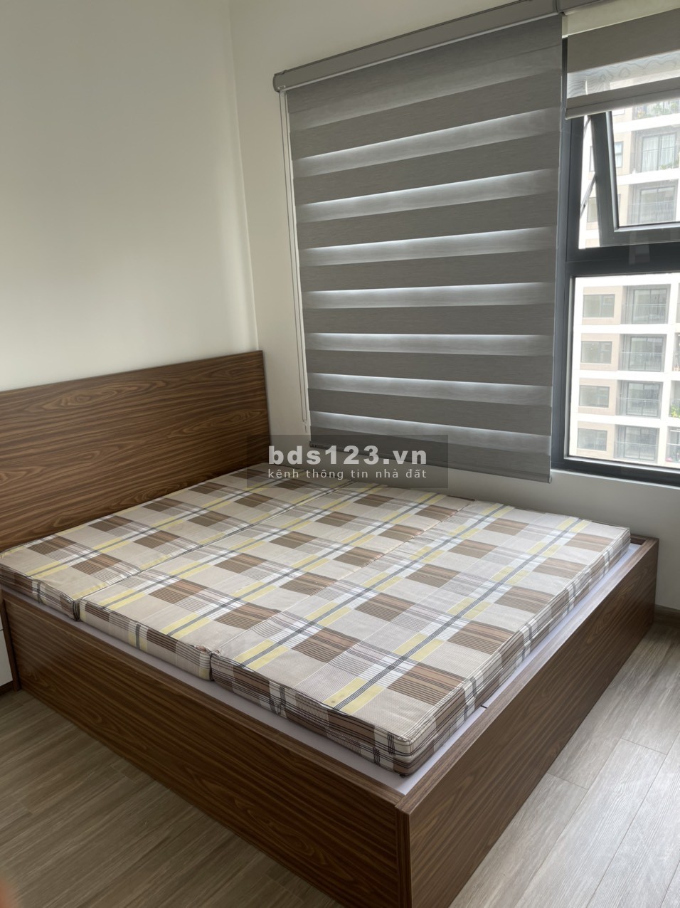 Chính chủ bán gấp căn hộ 2PN2VS+1 full đồ 65m², Căn góc tại Vinhomes Ocean Park, Gia Lâm Hà Nội
