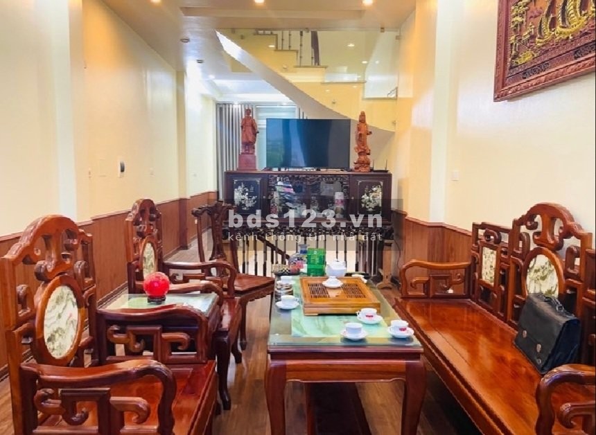 Bán nhà phố Nguyễn Lân, DT gần 50m2 x 5 tầng – Văn phòng – Ở & kd luôn