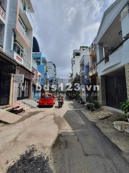 Bán nhà hẻm Kinh Dương Vương, Bình Tân, 3 tầng, 60m2, 4PN. 7 tỷ nhỉnh