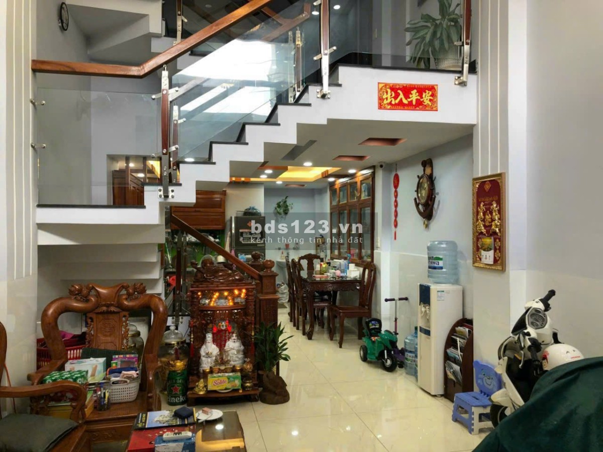 Cơ hội hiếm có: Nhà quận 12, mặt tiền kinh doanh nhưng giá chỉ 50triệu m2, KT5, 5x25, 2 lầu