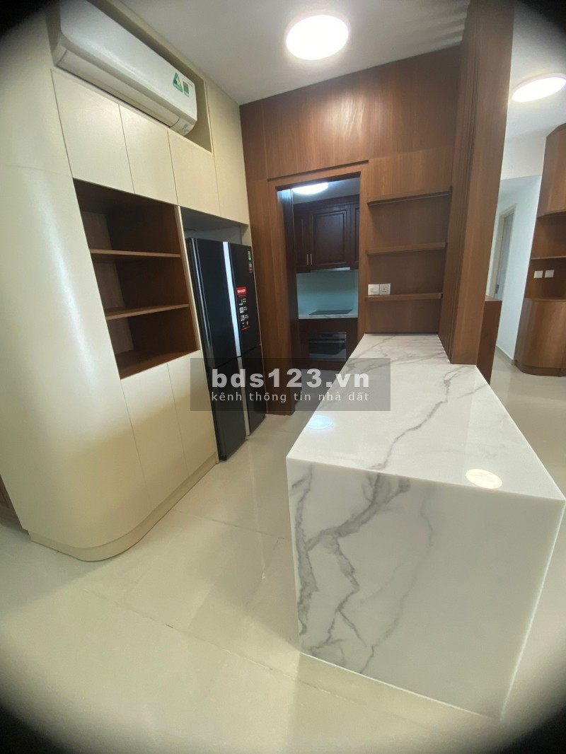 Cho thuê căn hộ Vista Verde 3 phòng ngủ
