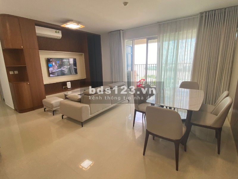 Cho thuê căn hộ Vista Verde 3 phòng ngủ