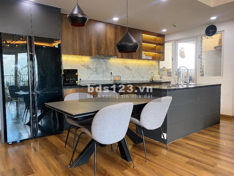 Cho thuê căn hộ Vista Verde 3 phòng ngủ