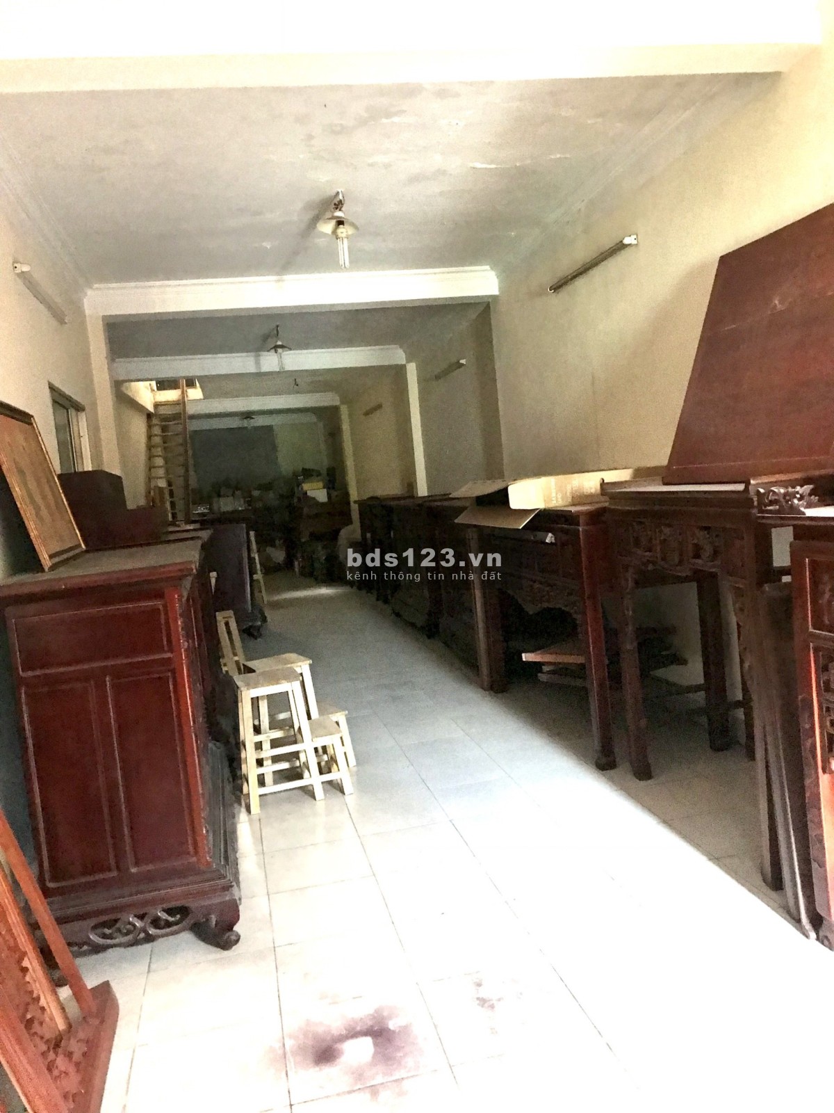 Chính chủ cần cho thuê nhà mặt phố : số 489 Hoàng Hoa Thám, Ba Đình Hà NộiLiên hệ : 0903216363